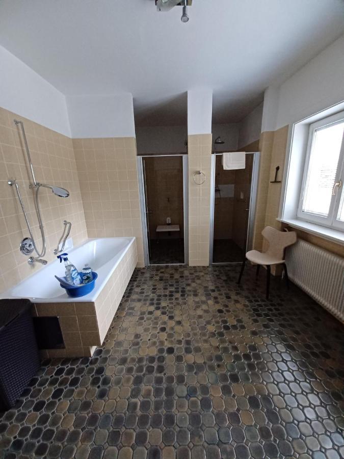 Villa Romy Mit 3 Gaestezimmer باد اسشي المظهر الخارجي الصورة